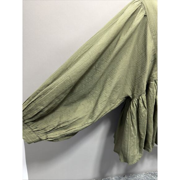 Banana Republic Women's Green Flutter Sleeve Blouse Boho Whimsy Lagenlook L - Picture 3 of 8